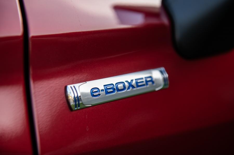 Логотип Subaru Forester Hybrid S 2020 года  (AU) (фото 7 из 22)